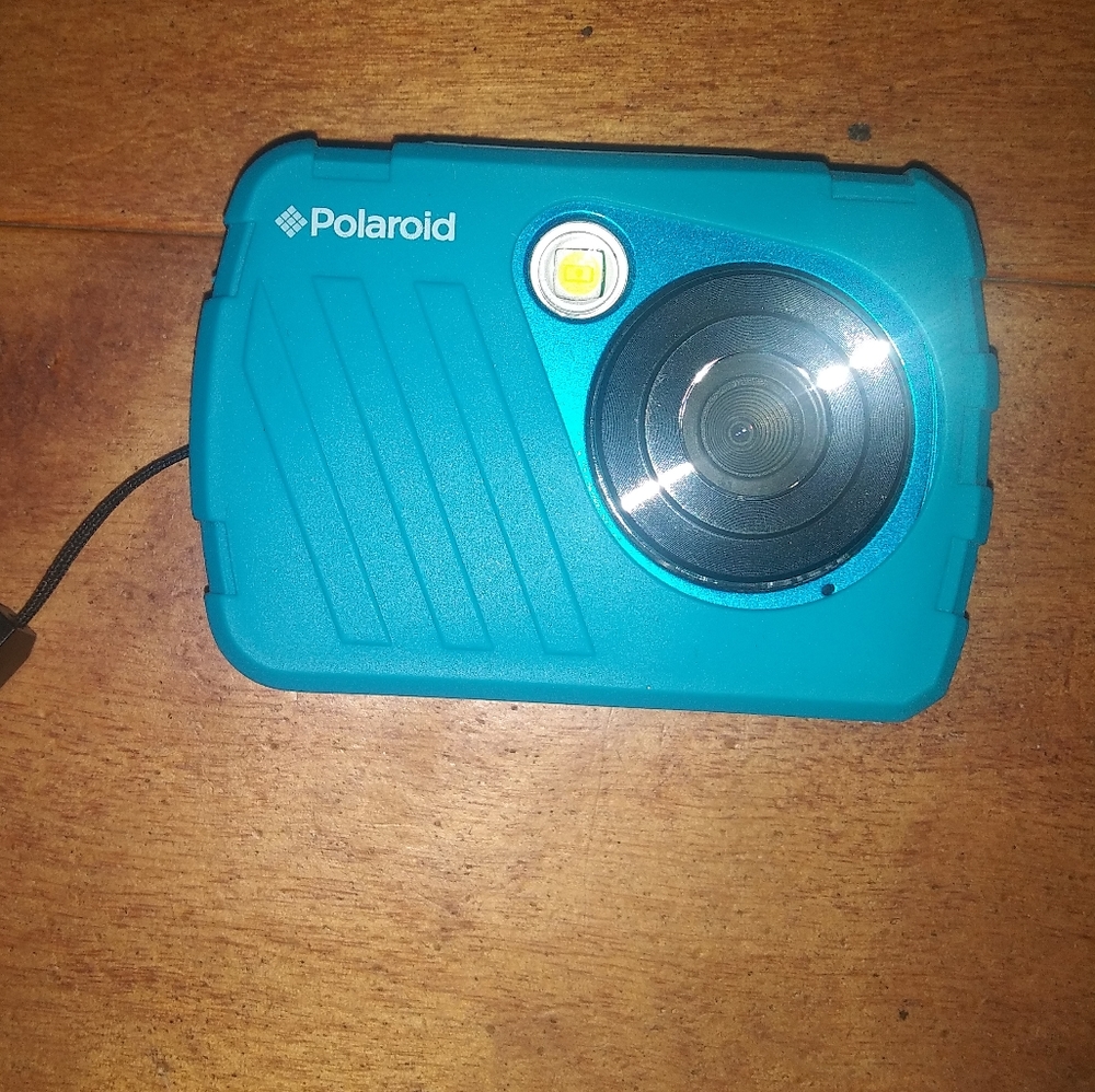 Poloroid digital camera